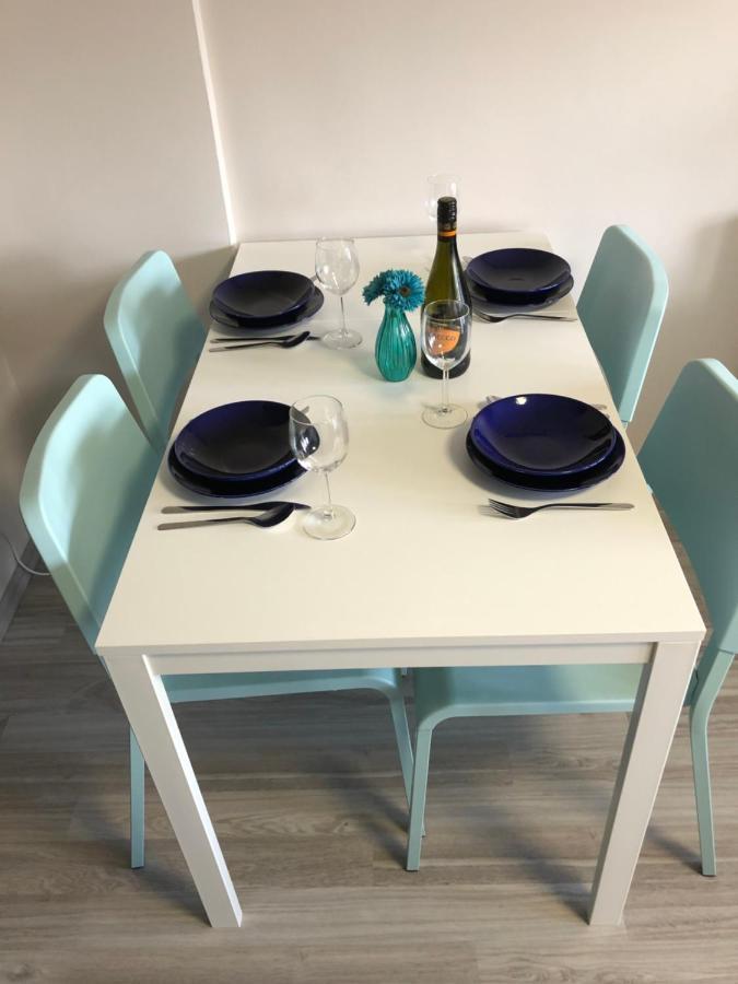 Happy Bunnies Apartman I - Gunarasfuerdo Dombovar Exterior photo
